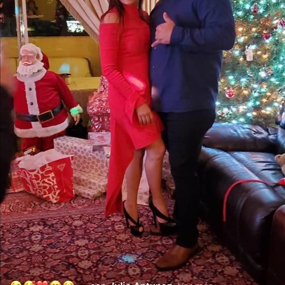 Dresses & Skirts - Dress Alexis